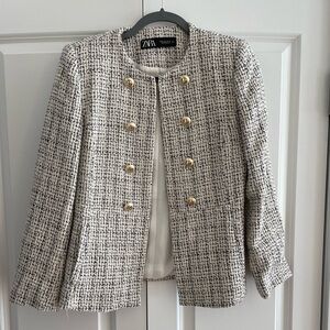 Zara Women's Black and White Tweed Boucle Jacket